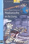MEDIANOCHE EN LA LUNA